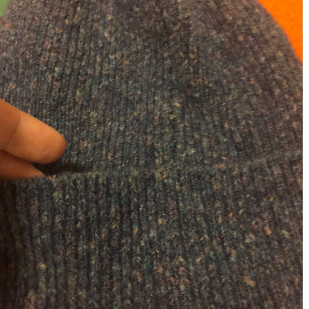 Blue flecked wool blend tuque made in Italy NWT - Picture 3 of 5